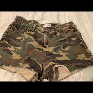 Sundry Camo shorts
